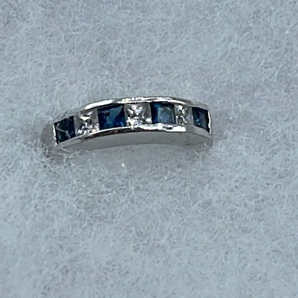 Boutique this silver